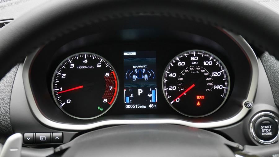 Панель приборов Mitsubishi Eclipse Cross 2018 года  (NA) (фото 55 из 63)